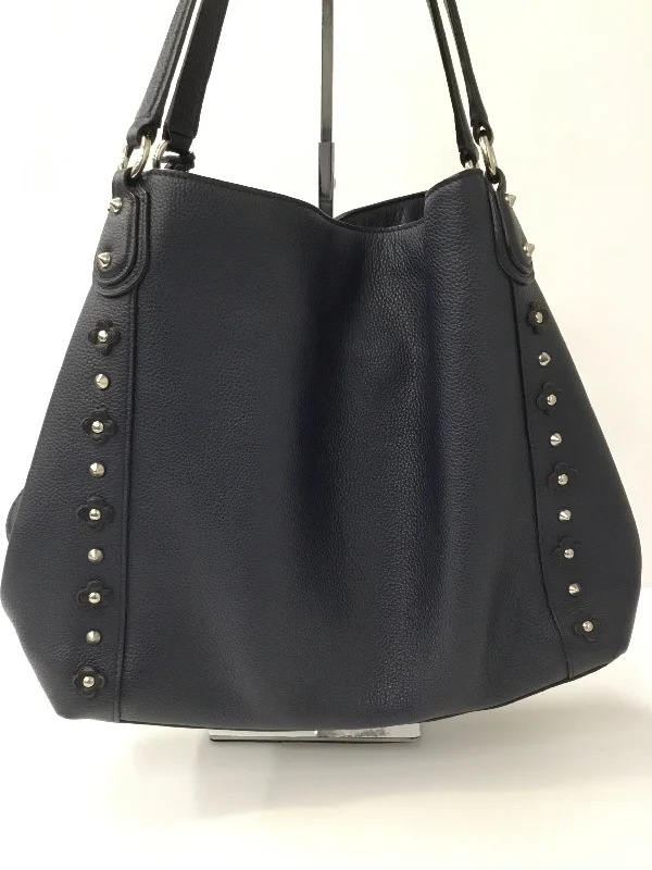 Handbag By Coach  Size: Medium