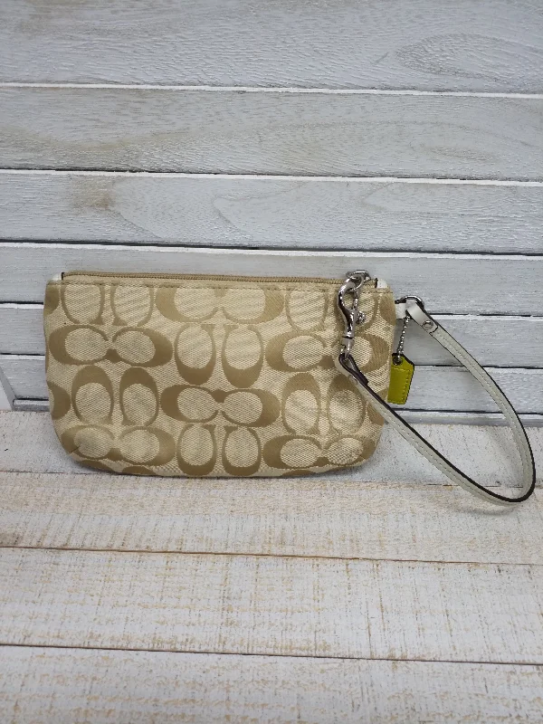 Handbag By Coach  Size: Small