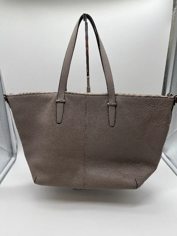 Handbag Designer By Coach  Size: Large