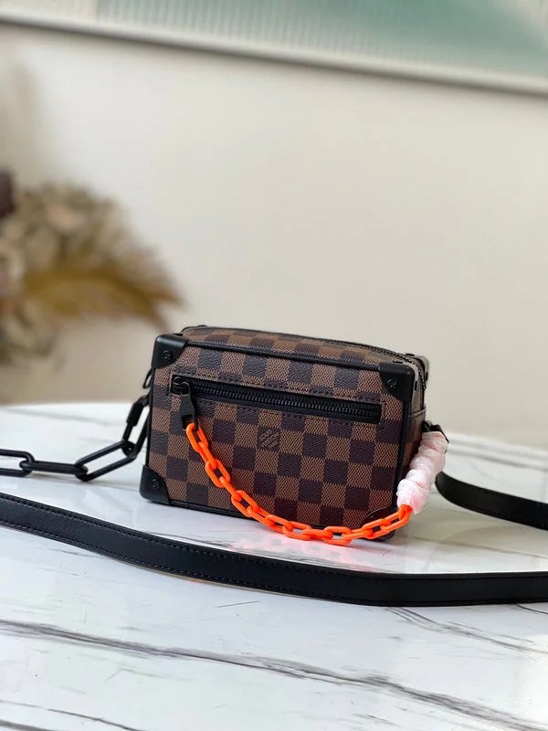 BC - LOUIS VUITTON BAGS - 2028